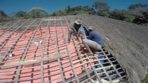Coberturas de Sapé, Piaçava e Similares Cuidados Essenciais Contra Incêndio