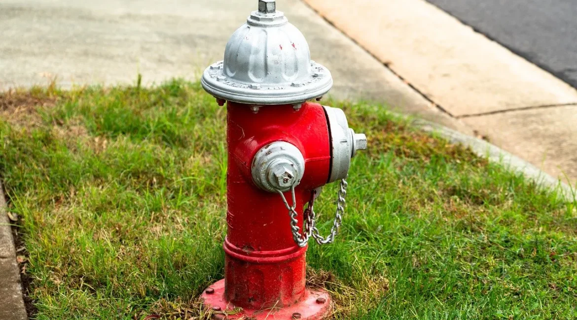 Hidrante Urbano Entenda as Exigências da Nova IT-34-2025 do Corpo de Bombeiros